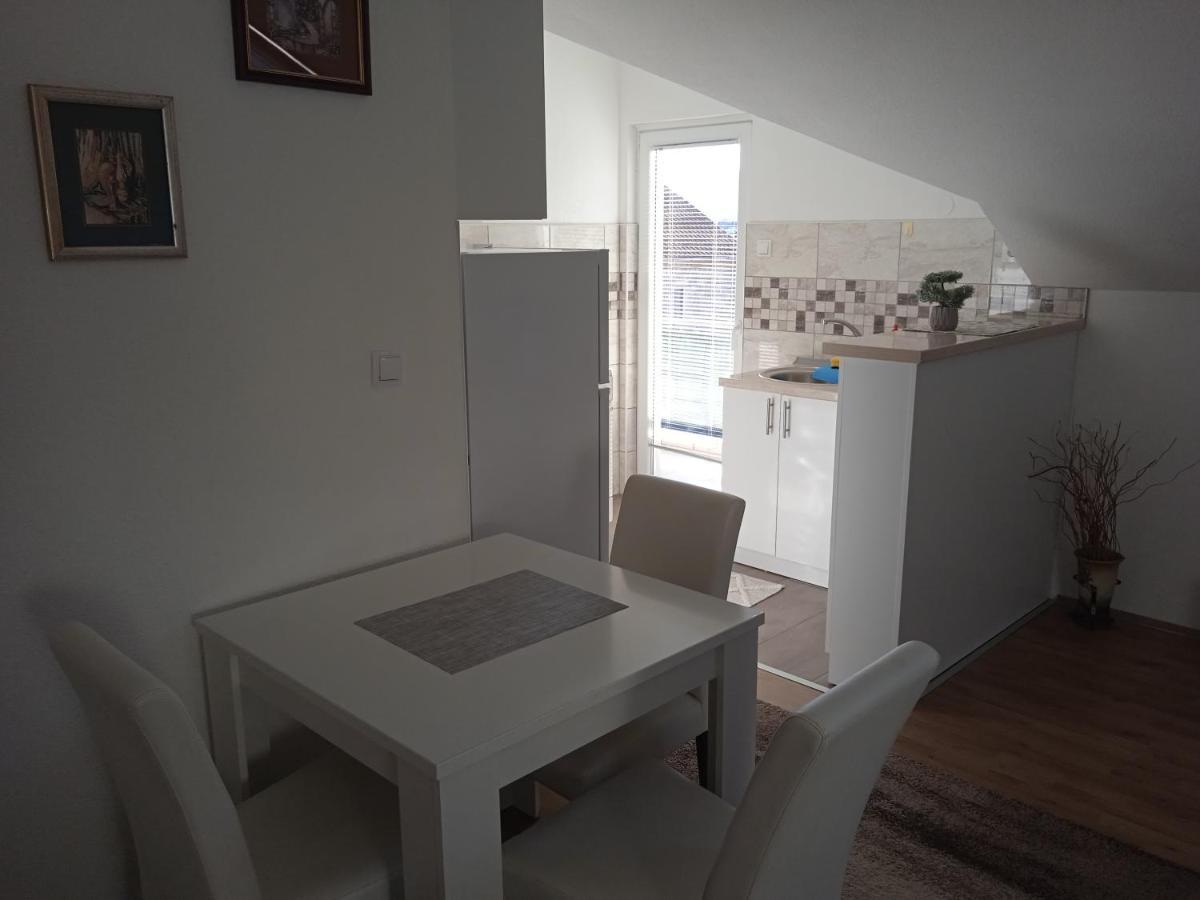 Apartment Iva Trebinje Exteriör bild