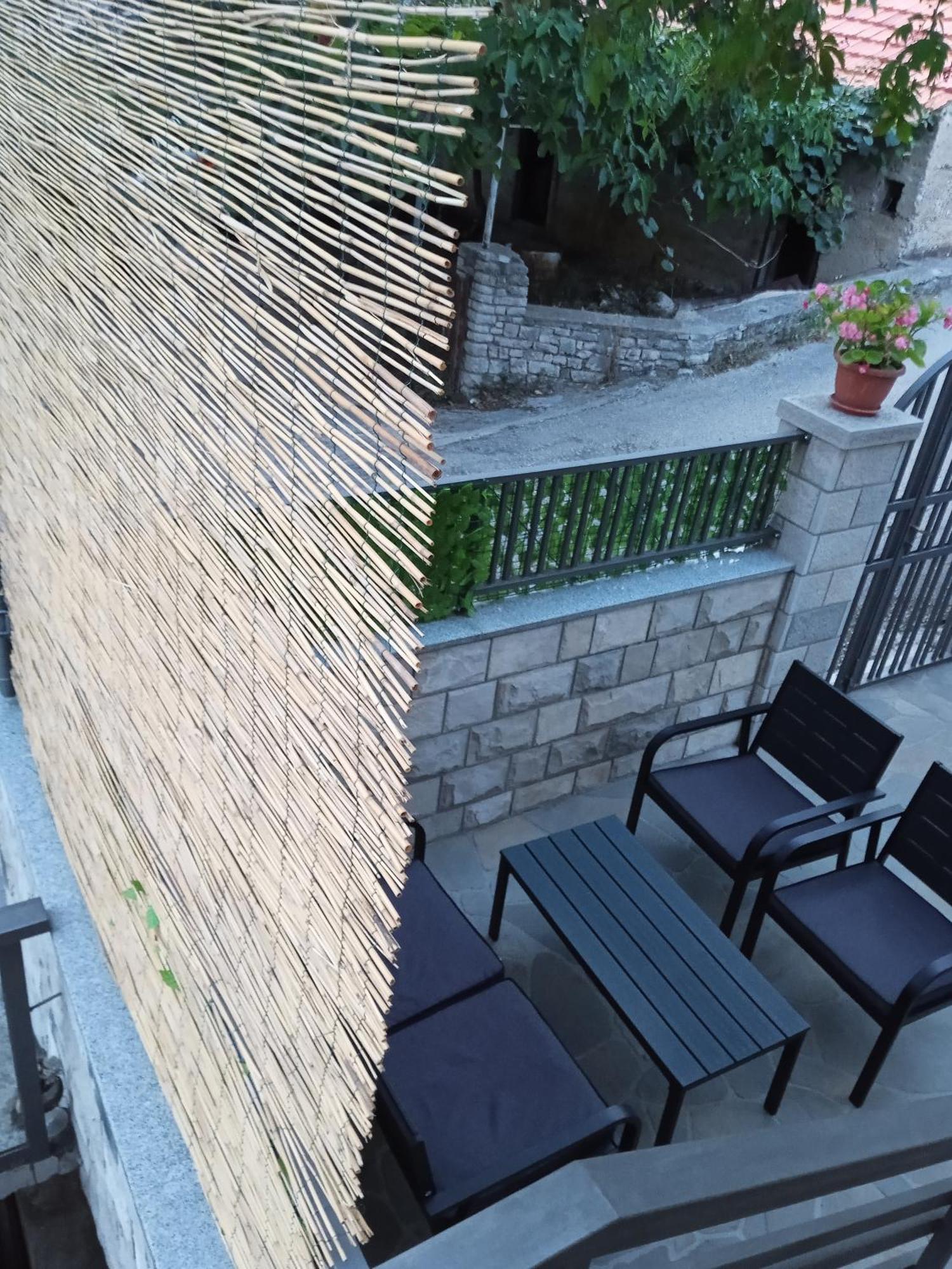 Apartment Iva Trebinje Exteriör bild