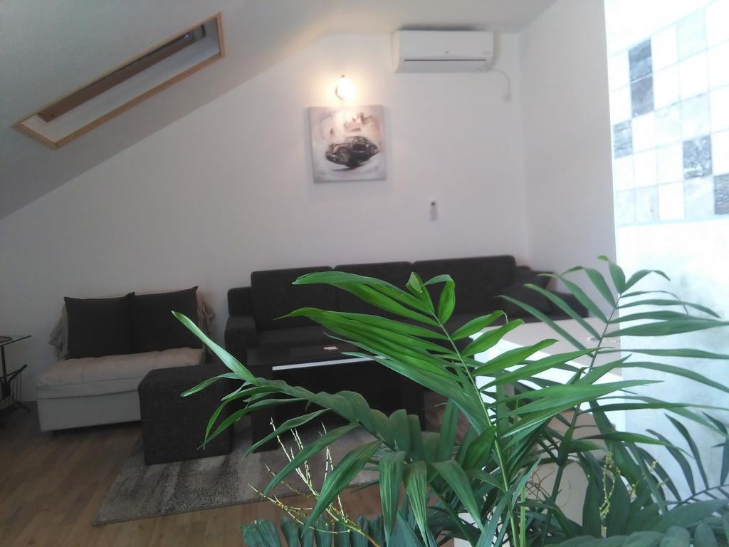 Apartment Iva Trebinje Exteriör bild